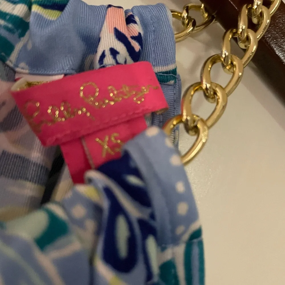 Lilly Pulitzer Blue and Green Patterned Halter Top with chain detail Sz XS - Picture 4 of 7